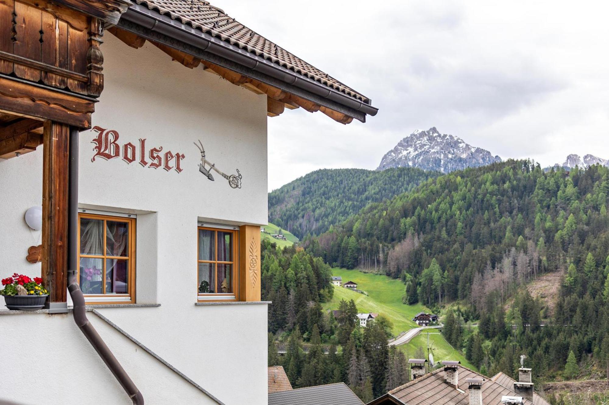 Bolser App Plan De Corones San Vigilio Di Marebbe Room photo