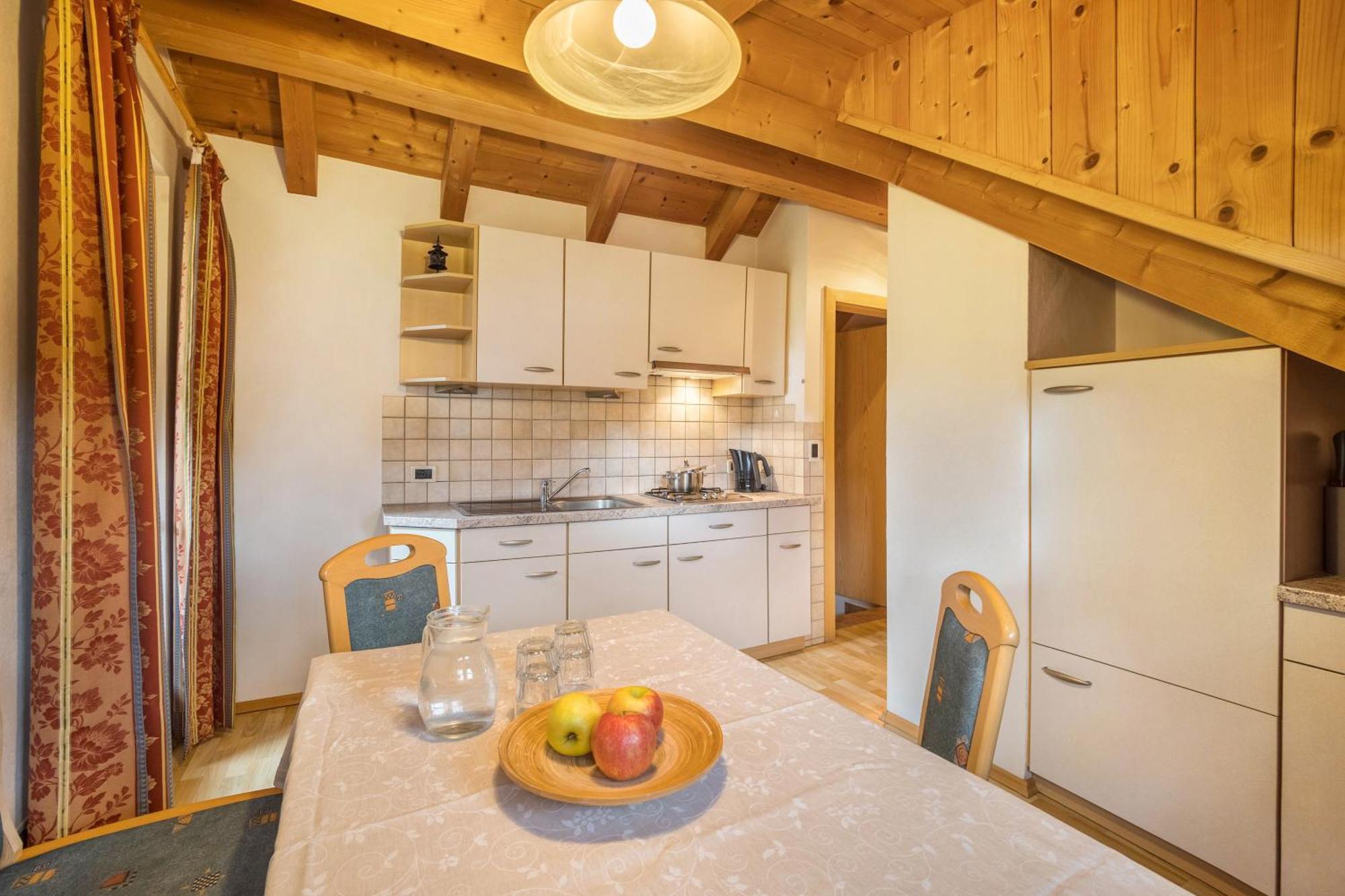Bolser App Plan De Corones San Vigilio Di Marebbe Room photo